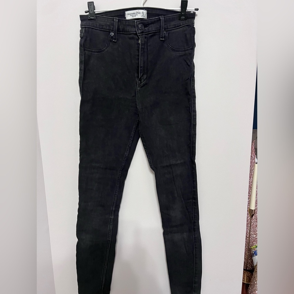 Abercrombie & Fitch Women's Black Skinny Jeans, Size 27/4